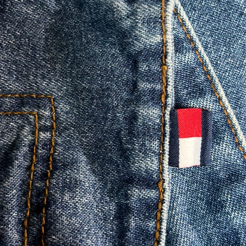 COPY - Tommy Hilfiger Home  - Sham Blue Jean pillow case. 100% Cotton